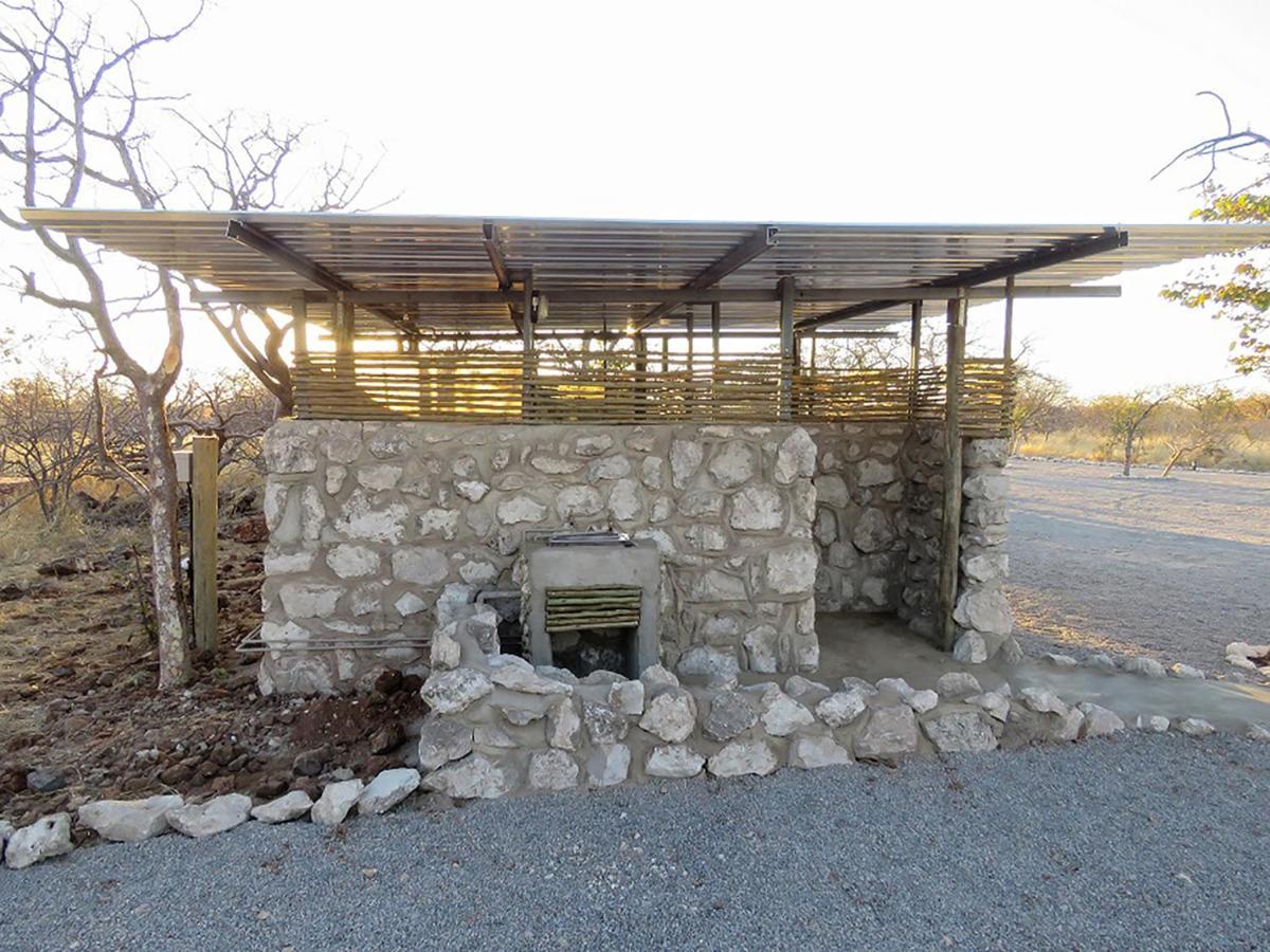 Etosha Village Campsite Okaukuejo Kültér fotó