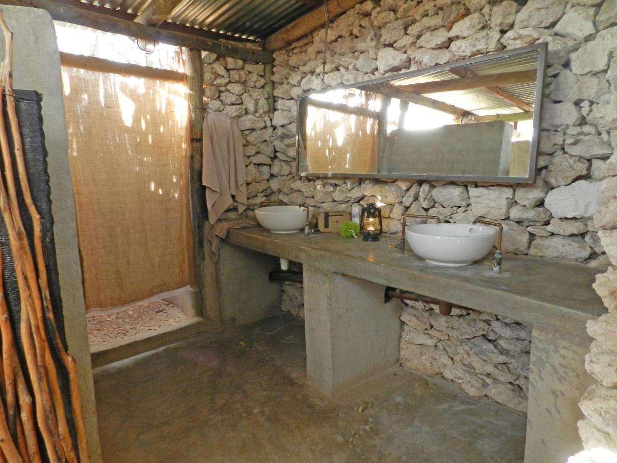 Etosha Village Campsite Okaukuejo Kültér fotó