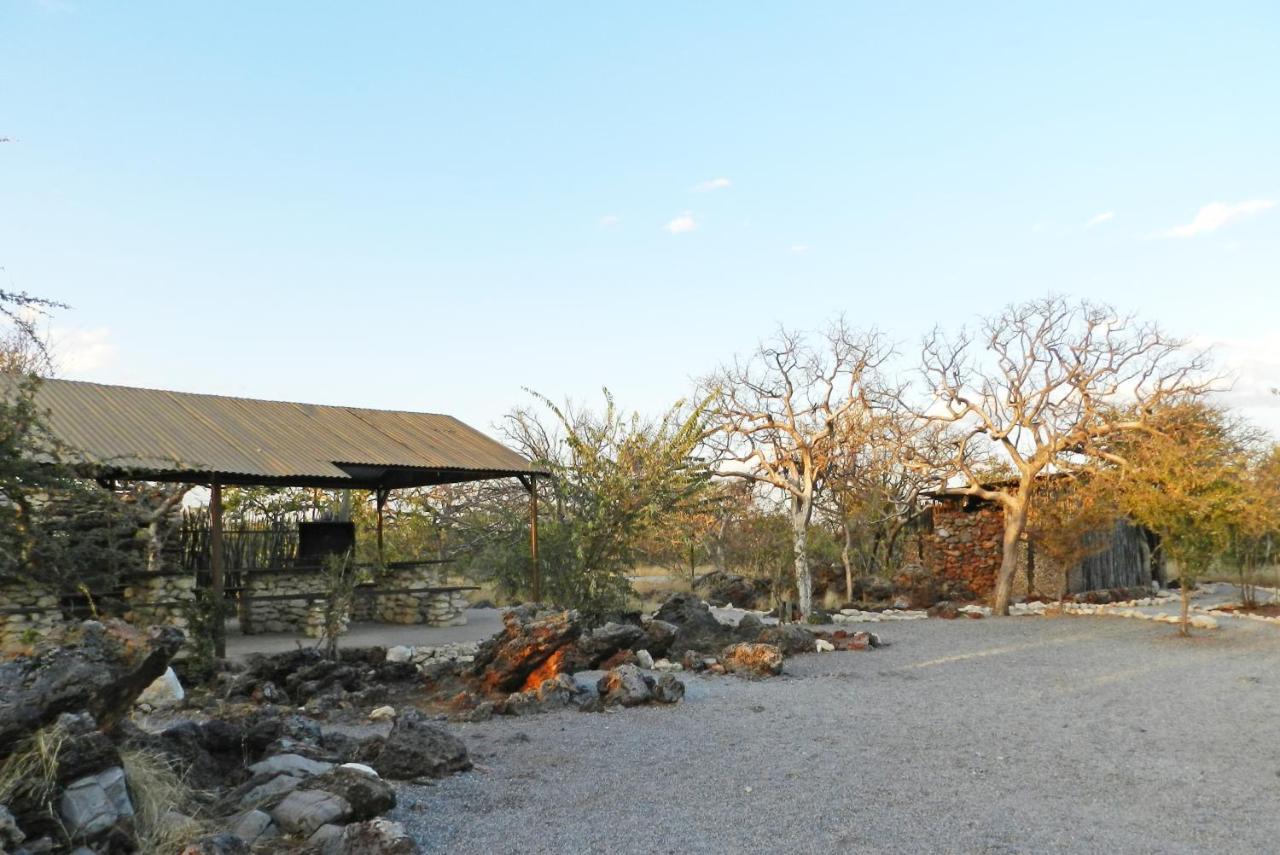 Etosha Village Campsite Okaukuejo Kültér fotó