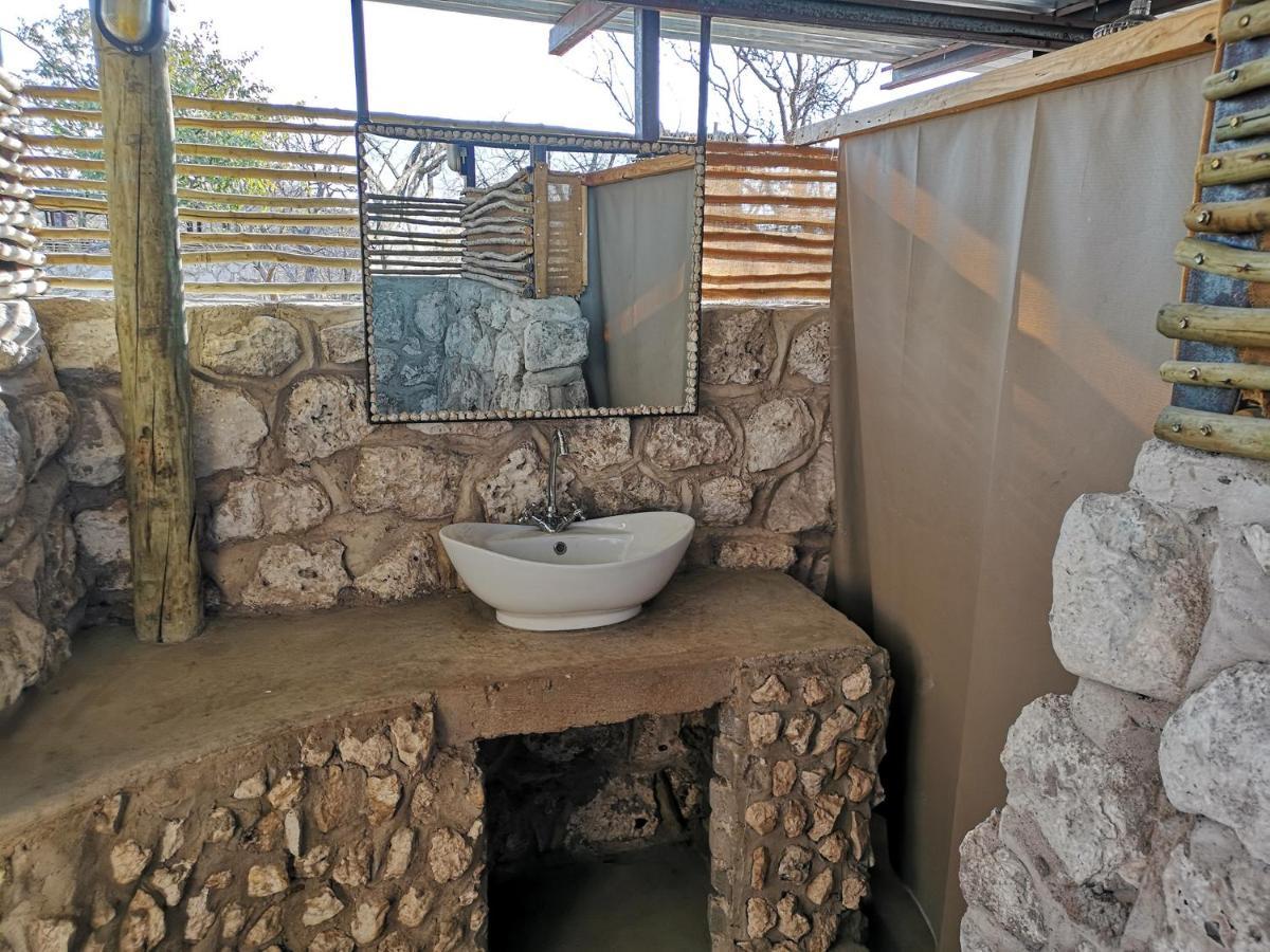 Etosha Village Campsite Okaukuejo Kültér fotó