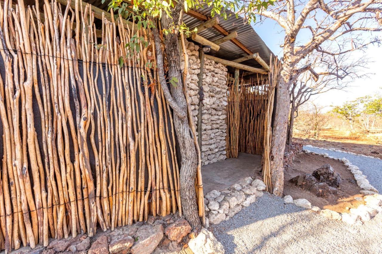 Etosha Village Campsite Okaukuejo Kültér fotó